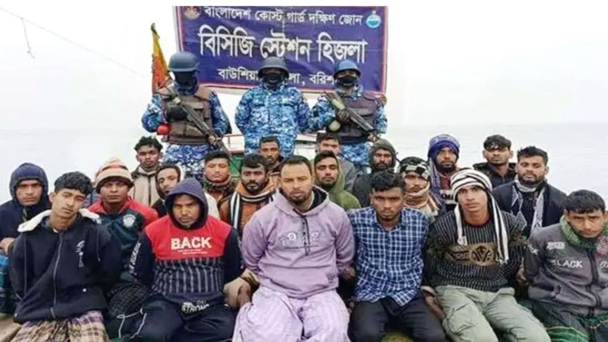 মেঘনায় কোস্টগার্ডের অভিযানে ৫৭ ড্রেজার জব্দ, আটক ২০