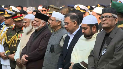 বেগম জিয়ার জানাজায় অংশ নিতে মানিক মিয়ায় প্রধান উপদেষ্টা