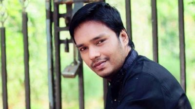 স্ট্রোকের ধাক্কা কাটিয়ে বাড়ি ফিরলেন সংগীতশিল্পী তৌসিফ