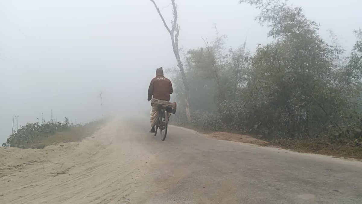 ৬.৯ ডিগ্রিতে নেমেছে পঞ্চগড়ের তাপমাত্রা, বিপর্যস্ত জনজীবন