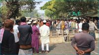 মায়ানমার থেকে আসা গুলিতে স্কুলছাত্রী আহত