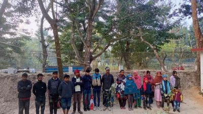 চাঁপাইনবাবগঞ্জ সীমান্তে নারী ও শিশুসহ ১৭ জনকে পুশ-ইন