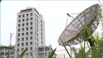 ঢাকায় তাপমাত্রা বাড়লেও কাটেনি শীতের আমেজ
