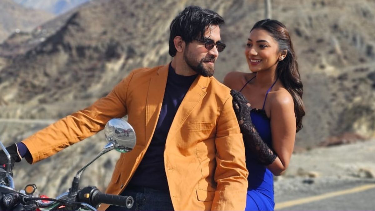 বলিউড সিনেমার শুটিং লোকেশনে সুনেরাহ-রেহানের রোমান্স