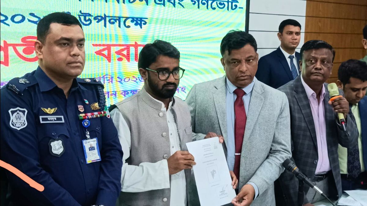 ঝিনাইদহে চার আসনে ২১ প্রার্থীর প্রতীক বরাদ্দ