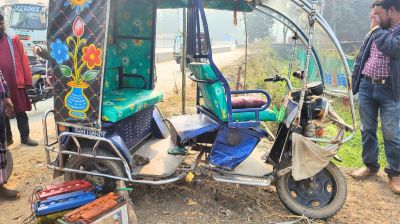 বগুড়ার শেরপুরে বাসের ধাক্কায় অটোরিকশার ২ যাত্রী আহত