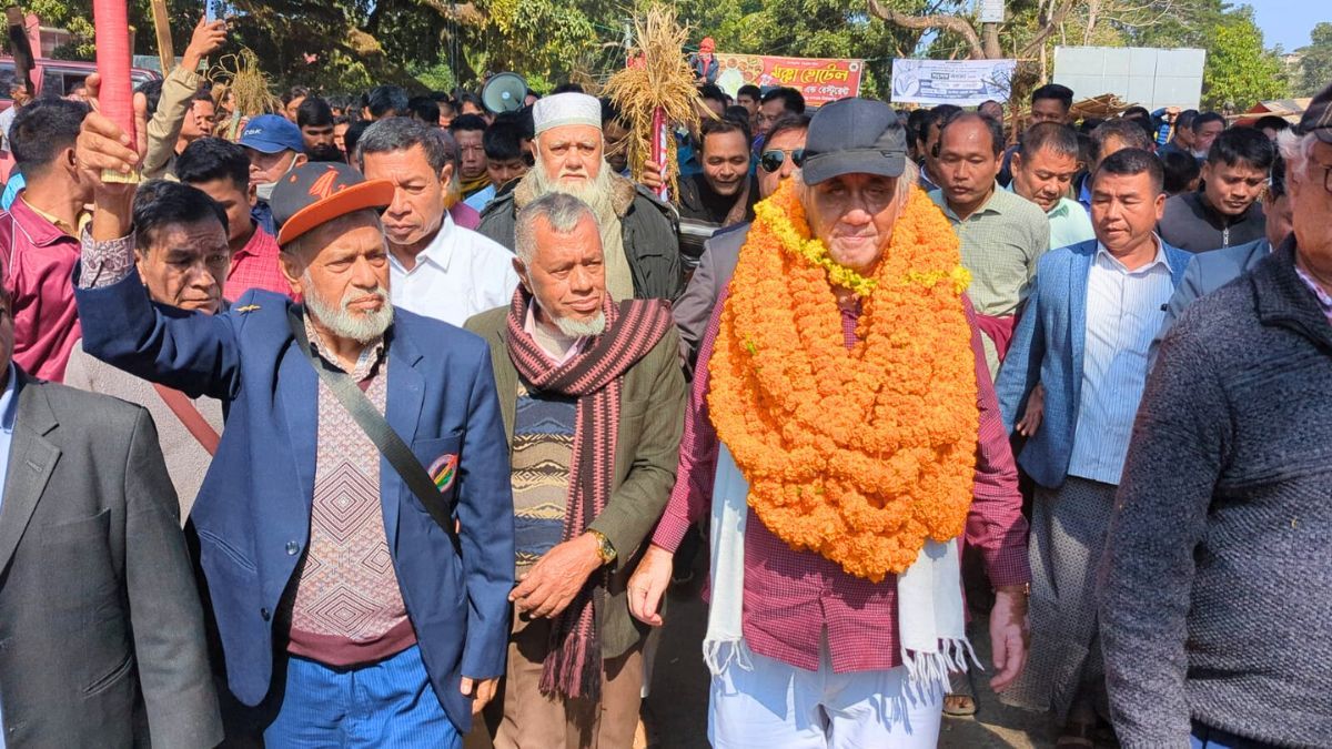 পাহাড়ি-বাঙালি সম্প্রীতি ও উন্নয়নের অঙ্গীকারে জেরীর প্রচারণা শুরু