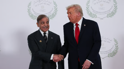 ট্রাম্পের ‘শান্তি পর্ষদে’ যোগ দিচ্ছে পাকিস্তান