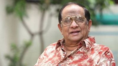 জন্মদিনে স্মৃতিতে অমর নায়করাজ রাজ্জাক