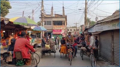 পোস্টারবিহীন নির্বাচন : নেই চিরচেনা জৌলুস