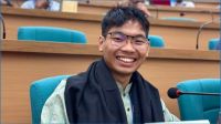 ডাকসু থেকে পদত্যাগের ঘোষণা সর্বমিত্র চাকমার