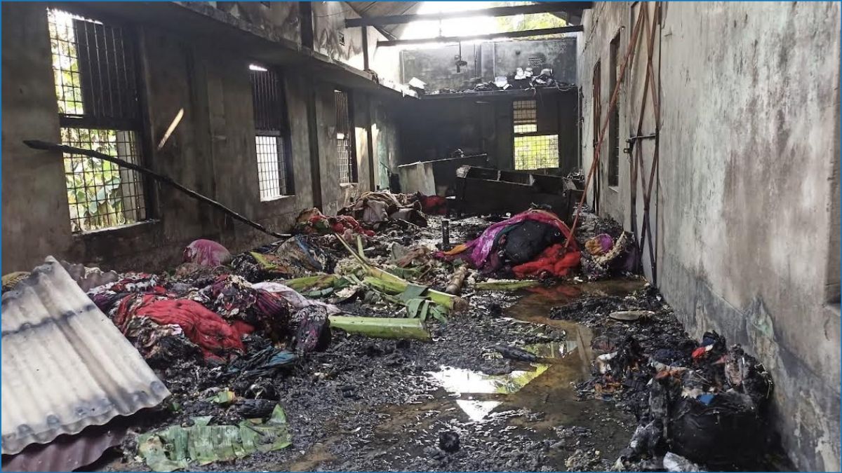 মাদরাসায় ভয়াবহ অগ্নিকাণ্ড, নামাজে যাওয়ায় বাঁচলেন ৩৭ ছাত্র-শিক্ষক