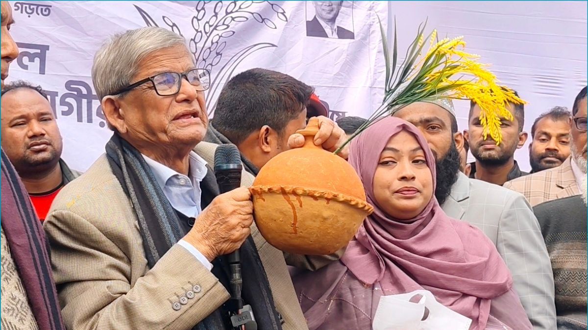 নির্বাচন কেউ ঠেকাতে পারবে না, দেশের মানুষ জেগে উঠেছে : মির্জা ফখরুল