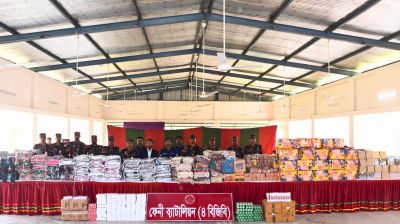 ফেনীতে এসএ পরিবহনে অভিযান চালিয়ে কোটি টাকার ভারতীয় পণ্য জব্দ