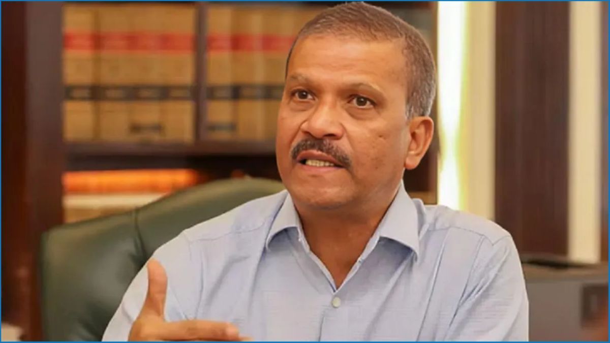 নতুন সংসদদের শপথ পড়াবেন রাষ্ট্রপতি মনোনীত ব্যক্তি বা সিইসি