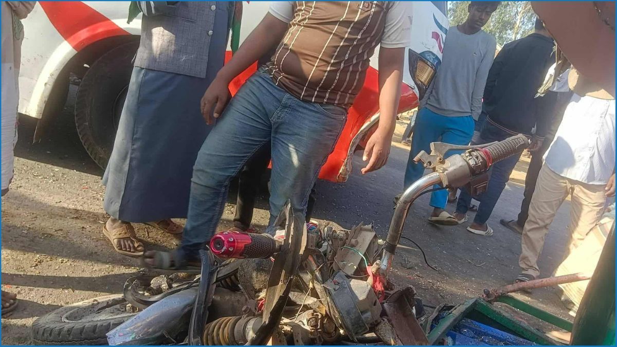 টেকনাফে মহাসড়কে বাস-টমটম সংঘর্ষে নিহত ২