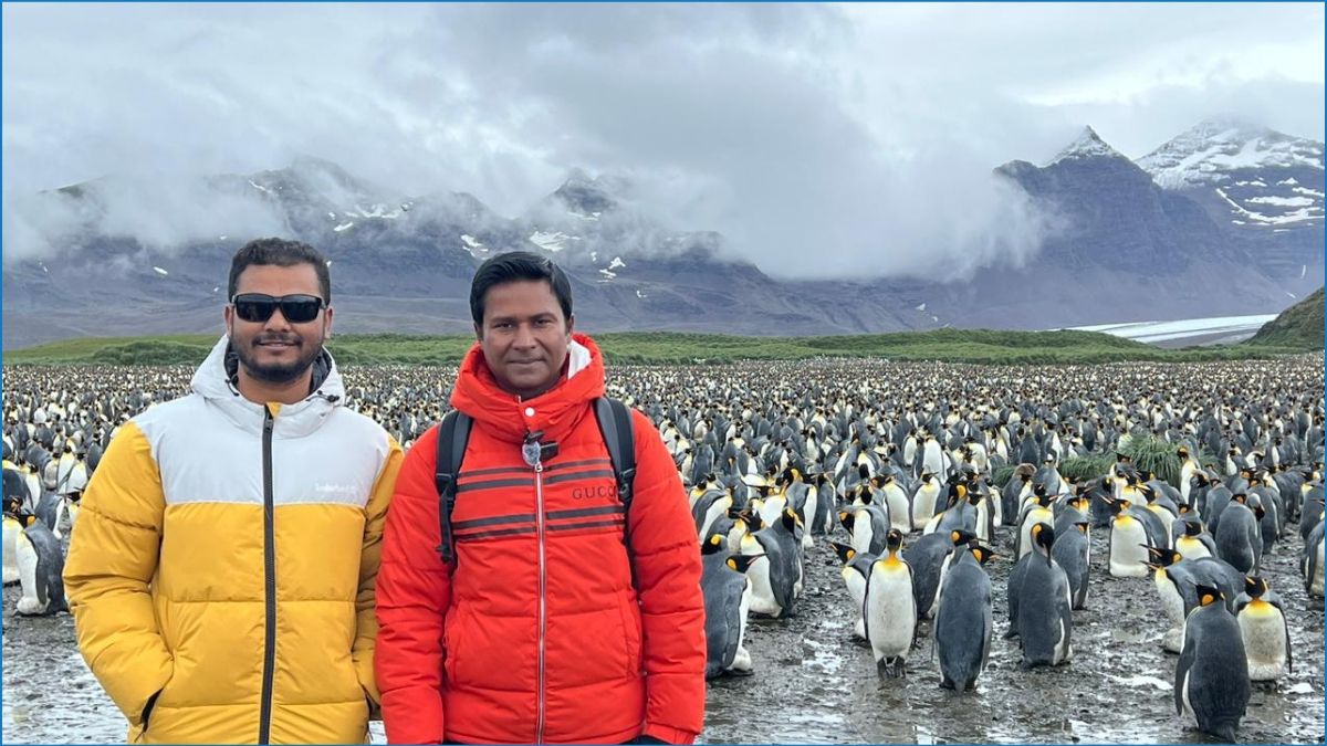অ্যান্টার্কটিকা অভিযানে ইউটিউবার সালাহউদ্দিন সুমন ও নিলয়