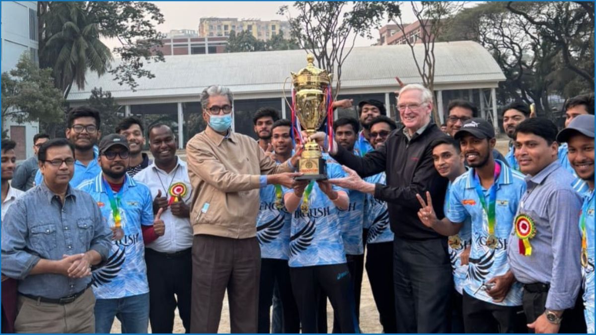ইংলিশ ডিপার্টমেন্ট চতুর্থবারের মতো এনডিইউবি ক্রিকেট চ্যাম্পিয়ন