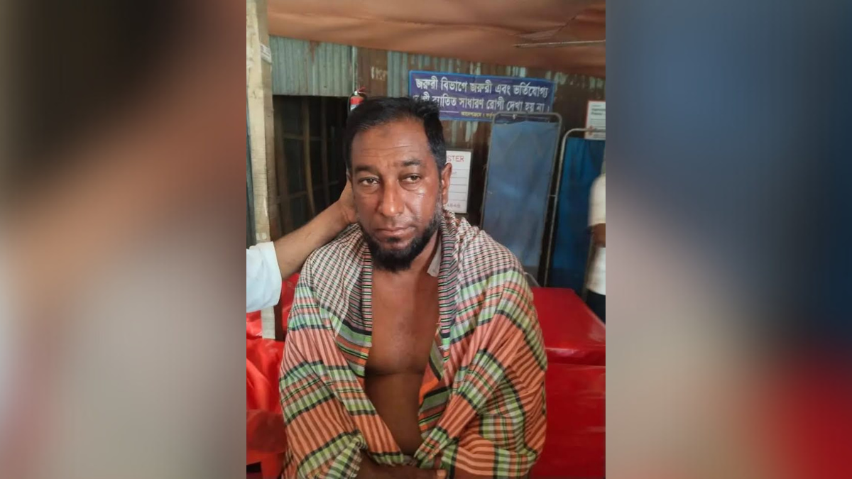 ফেনীতে জাতীয় পার্টির নেতাকে কুপিয়ে হত্যাচেষ্টা