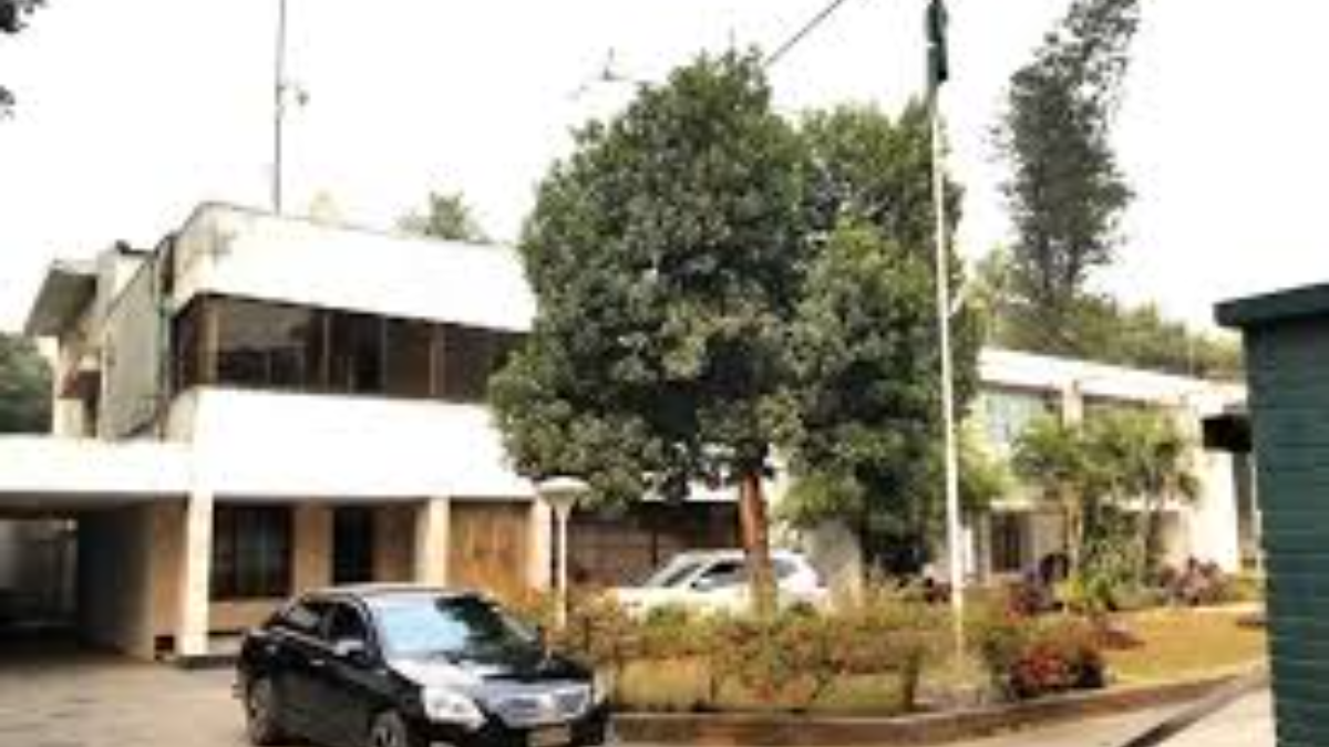 ভোটের দিন বন্ধ থাকবে পাকিস্তান হাইকমিশন