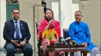 বোরকা পরে জাল ভোটের প্রস্তুতি নিচ্ছে একটি মহল : বিএনপি প্রার্থীর অভিযোগ
