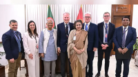 প্রধান উপদেষ্টার সঙ্গে চার বিদেশি পর্যবেক্ষক দলের সাক্ষাৎ
