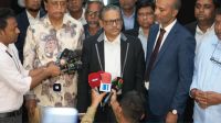 তারেক রহমানকে সমর্থন দিয়ে নির্বাচন থেকে সরে দাঁড়ালেন ৪ প্রার্থী