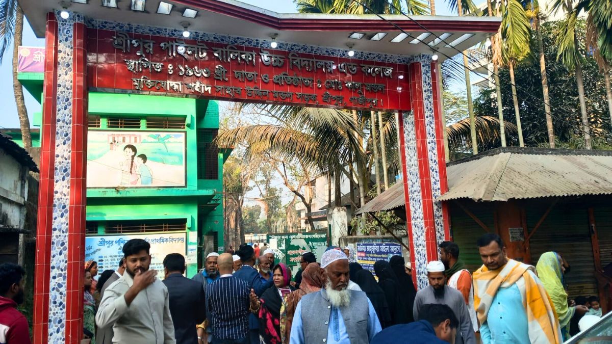 শ্রীপুরে ভোটের আগেই ভোট, ৩ কর্মকর্তা প্রত্যাহার