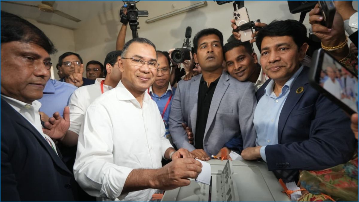 গুলশানে ভোট দিলেন তারেক রহমান