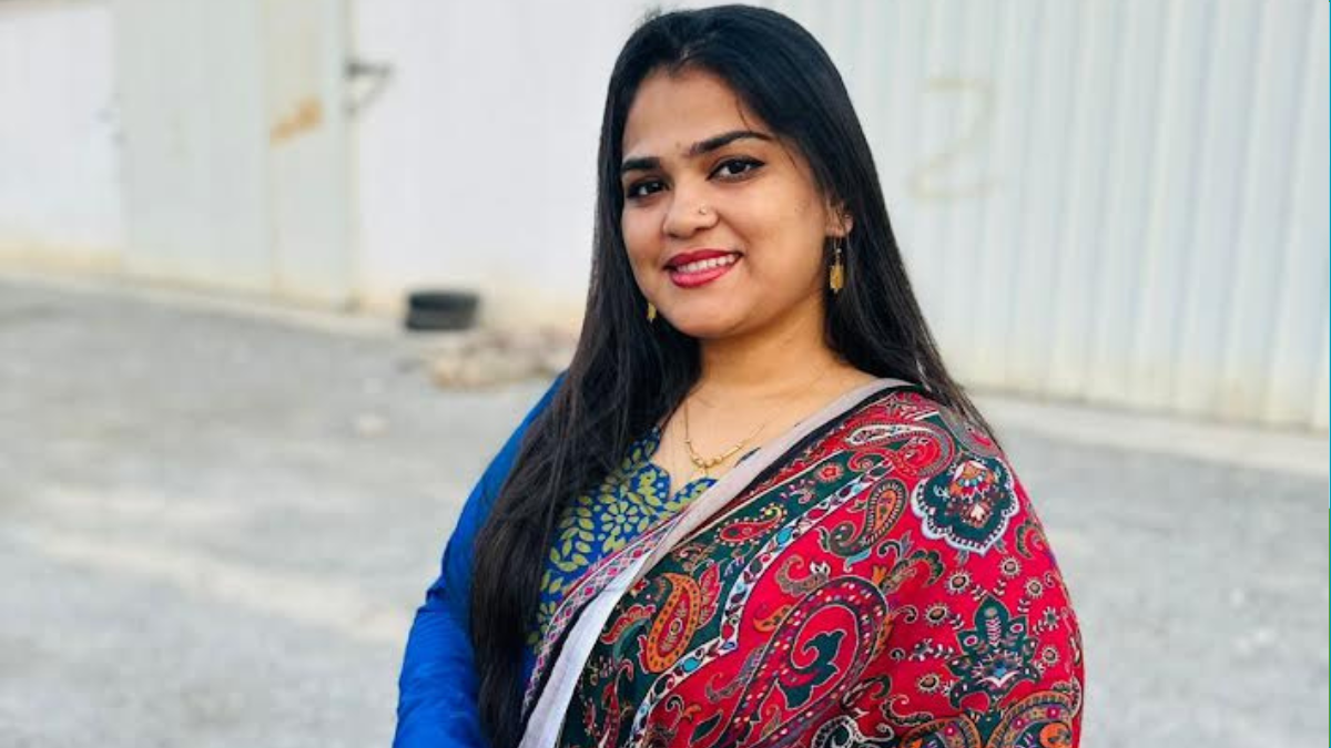 কুমিল্লায় মানবিক কার্যক্রমে যুক্ত জিয়া সাইবার ফোর্স নেত্রী উম্মে সালমা ডরোথি