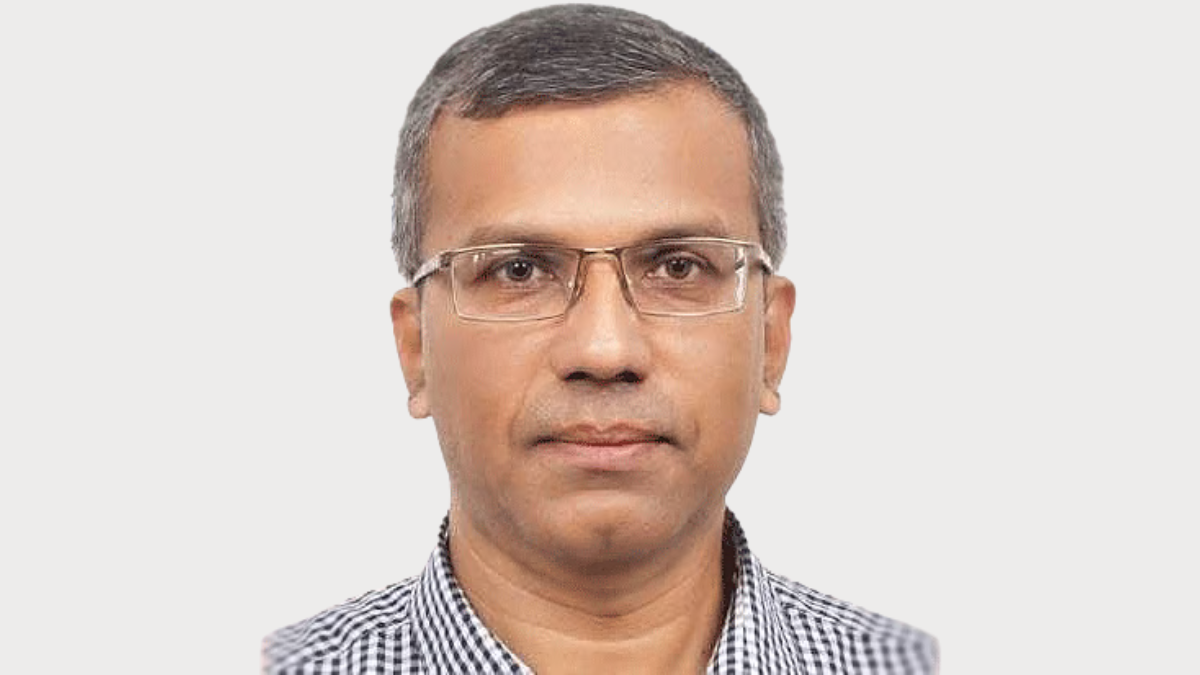 বাংলাদেশ ব্যাংকে আহসান এইচ মনসুরকে সরিয়ে নতুন গভর্নর মোস্তাকুর রহমান