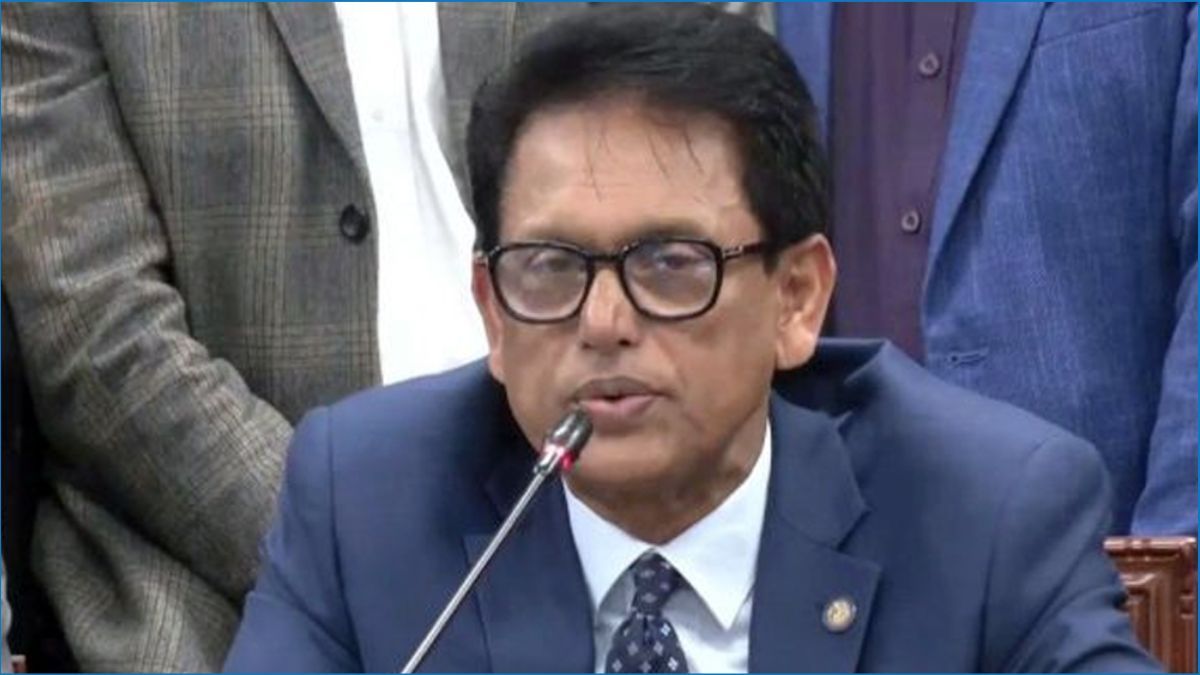 পরীক্ষাকেন্দ্রের টয়লেটে নকল পেলে সংশ্লিষ্ট কেন্দ্র কর্তৃপক্ষ দায়ী