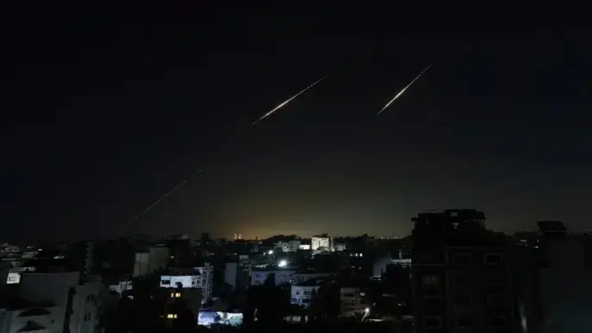 ইসরায়েলে আবারও মিসাইল ছুড়েছে ইরান