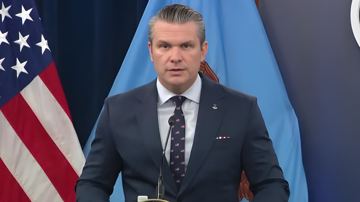 ইরানের সামরিক বাহিনীকে ‘ধ্বংস’ করছে আমেরিকা, দাবি মার্কিন প্রতিরক্ষামন্ত্রীর