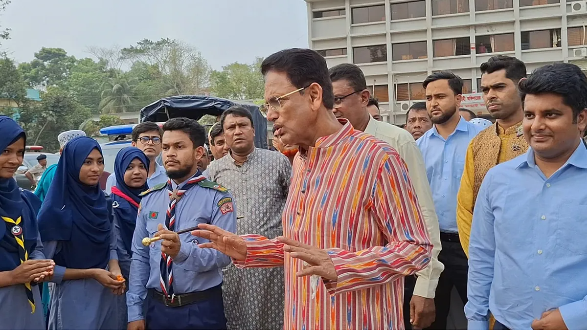 শিক্ষার্থীদের রাস্তায় দাঁড় করিয়ে অতিথিকে শুভেচ্ছা জানানো সম্পূর্ণ নিষেধ : শিক্ষামন্ত্রী