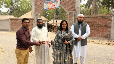 সৌদি আরবের উপহারের খেজুর পেল আলফাডাঙ্গার বিভিন্ন মাদ্রাসা ও এতিমখানা