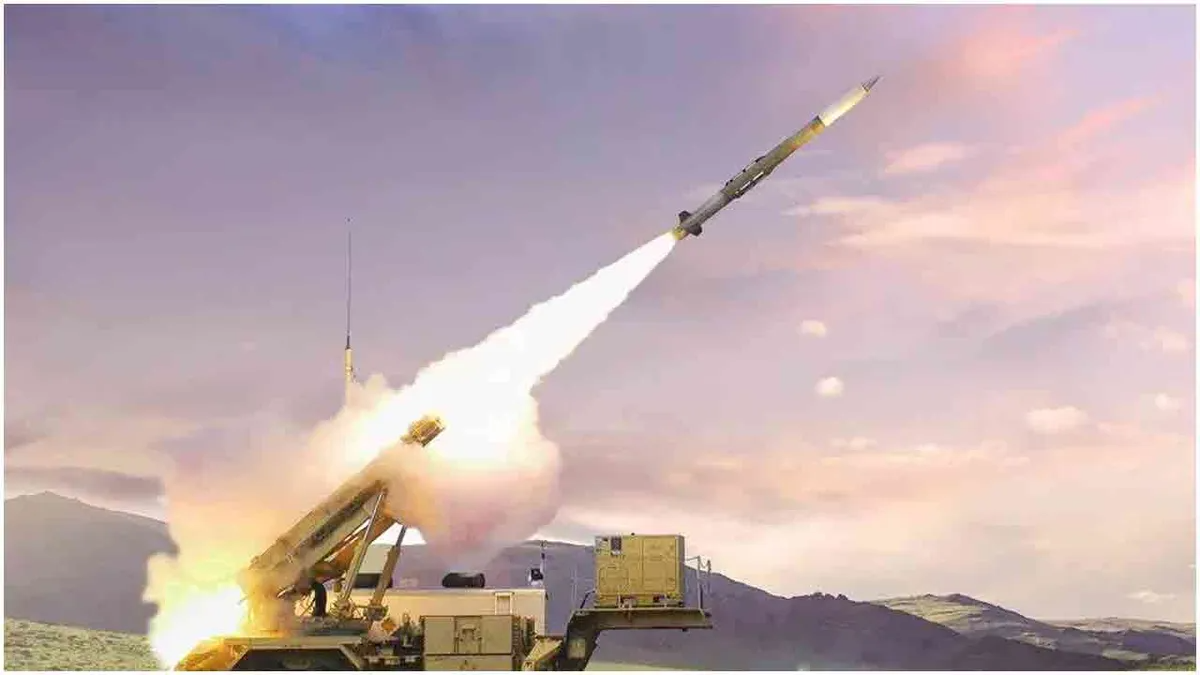 আমিরাতে ফের ব্যালিস্টিক ক্ষেপণাস্ত্র হামলা চালিয়েছে ইরান