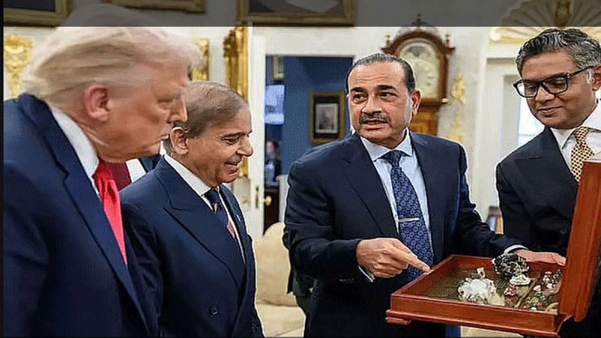 পাকিস্তানের মাধ্যমে ইরানে যুক্তরাষ্ট্রের যুদ্ধবিরতির প্রস্তাব