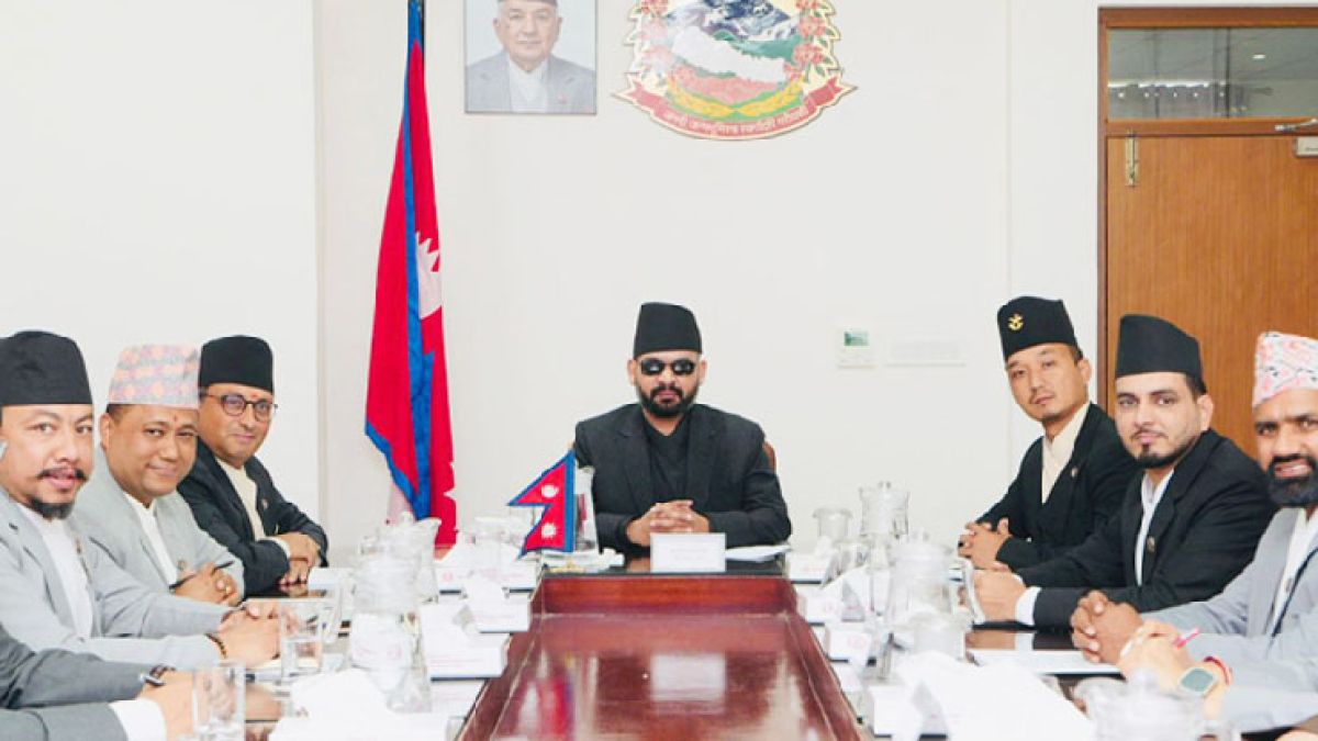 ছাত্র রাজনীতি নিষিদ্ধ করলেন নেপালের নতুন প্রধানমন্ত্রী