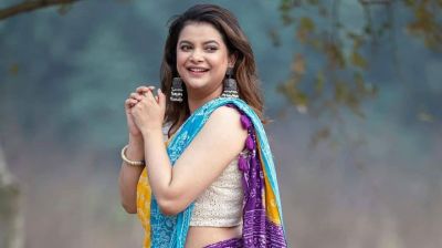 কখন অনলাইনে জুতা খোঁজেন শবনম ফারিয়া