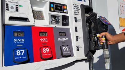 যুক্তরাষ্ট্রে ৩ বছরের মধ্যে সর্বোচ্চ জ্বালানি তেলের দাম