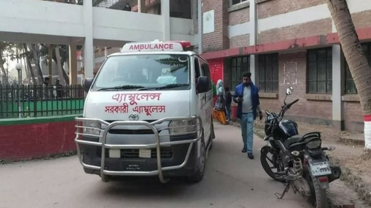 অ্যাম্বুলেন্স অনুমতি জটিলতায়   রংপুরে রোগীর মৃত্যু