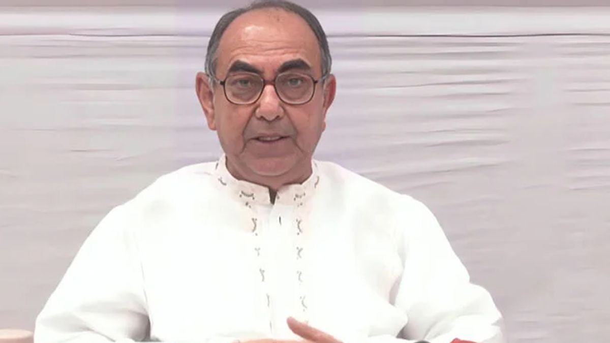 মির্জা আব্বাসকে সিসিইউ থেকে কেবিনে স্থানান্তর