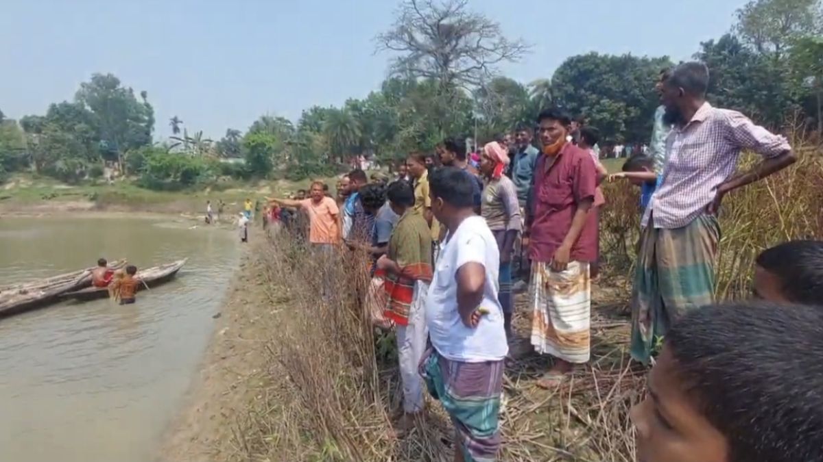 কালাইয়ে কানমোনা-হারাবতী খালের  রক্ষণাবেক্ষণ কার্যক্রমের উদ্বোধন