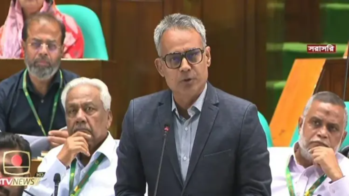 রেলের ২০০ ব্রডগেজ কোচ আনা হচ্ছে ভারত থেকে