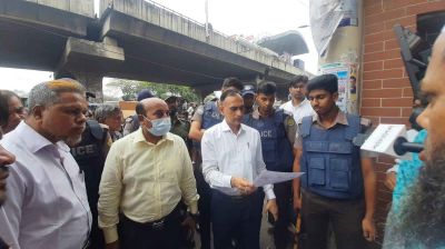 রাজধানীর ১০০ অবৈধ বাস কাউন্টার সিলগালা