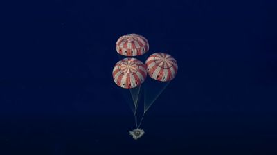 চন্দ্রাভিযান শেষে পৃথিবীতে ফিরলেন ৪ নভোচারী