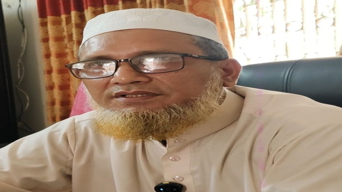 মঠবাড়িয়ার সেই প্রধান শিক্ষককে শোকজ