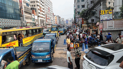 তেলের জন্য হাহাকার বাড়ছেই