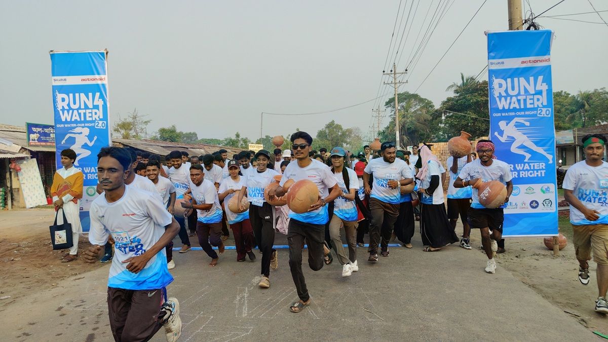 শ্যামনগরে সুপেয় পানির দাবিতে ম্যারাথন